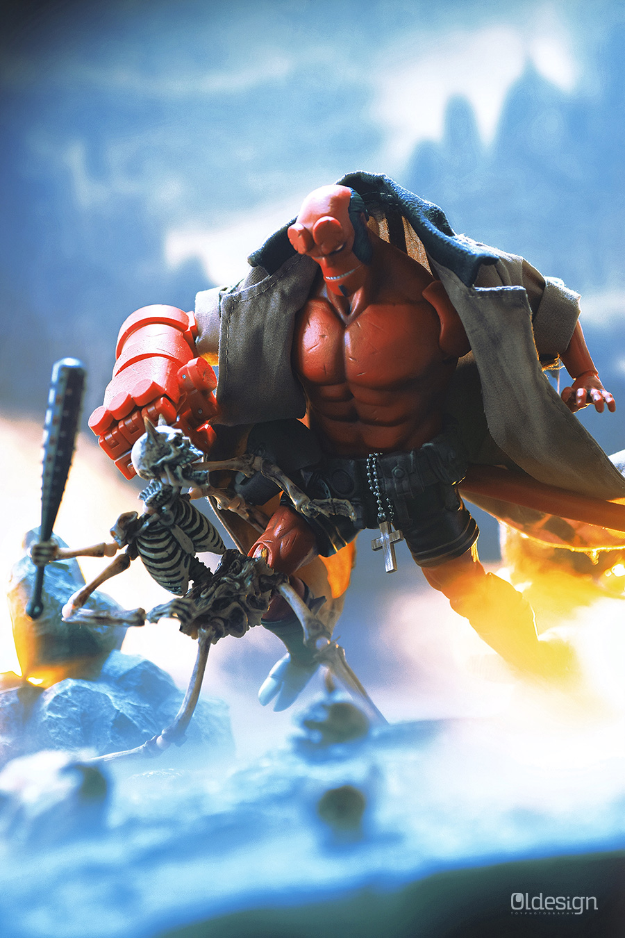 1_hellboy_oldesign